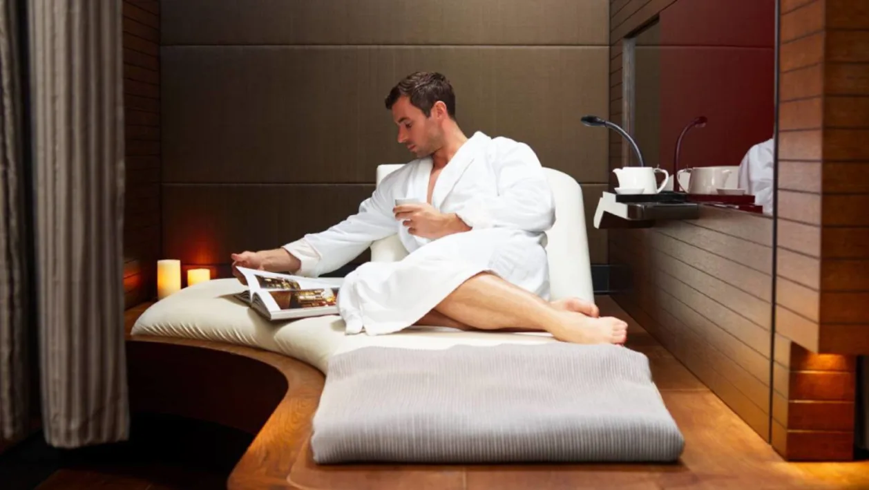 Four Seasons London Spa man in relaxation pod